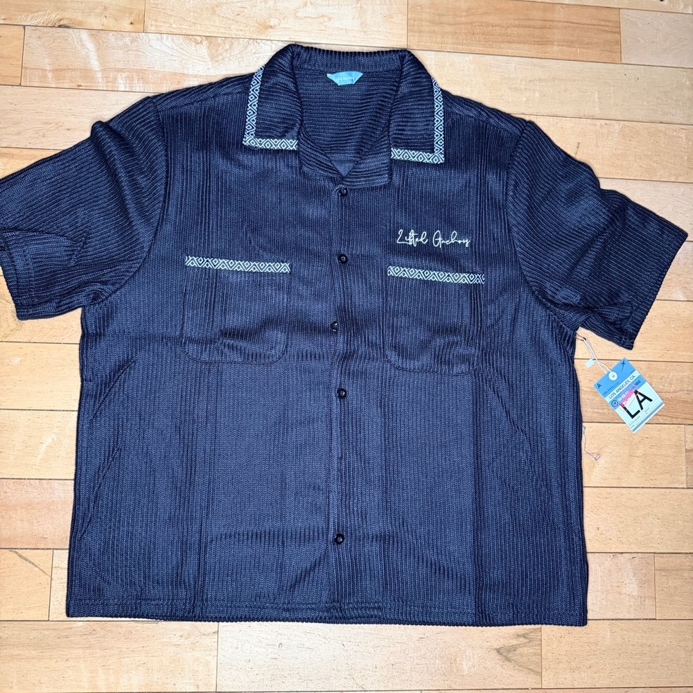 Lifted Anchors Black Knit
Button Up Tee sz 3XL